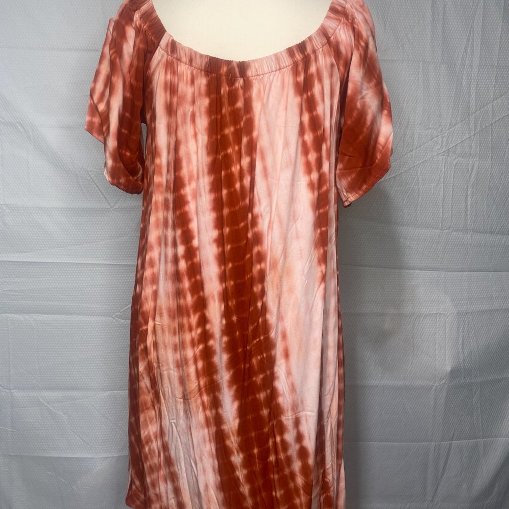 HEART & HIPS TIE-DYE DRESS - Picture 4 of 7